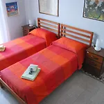 Nocleg ze śniadaniem 4you 2*